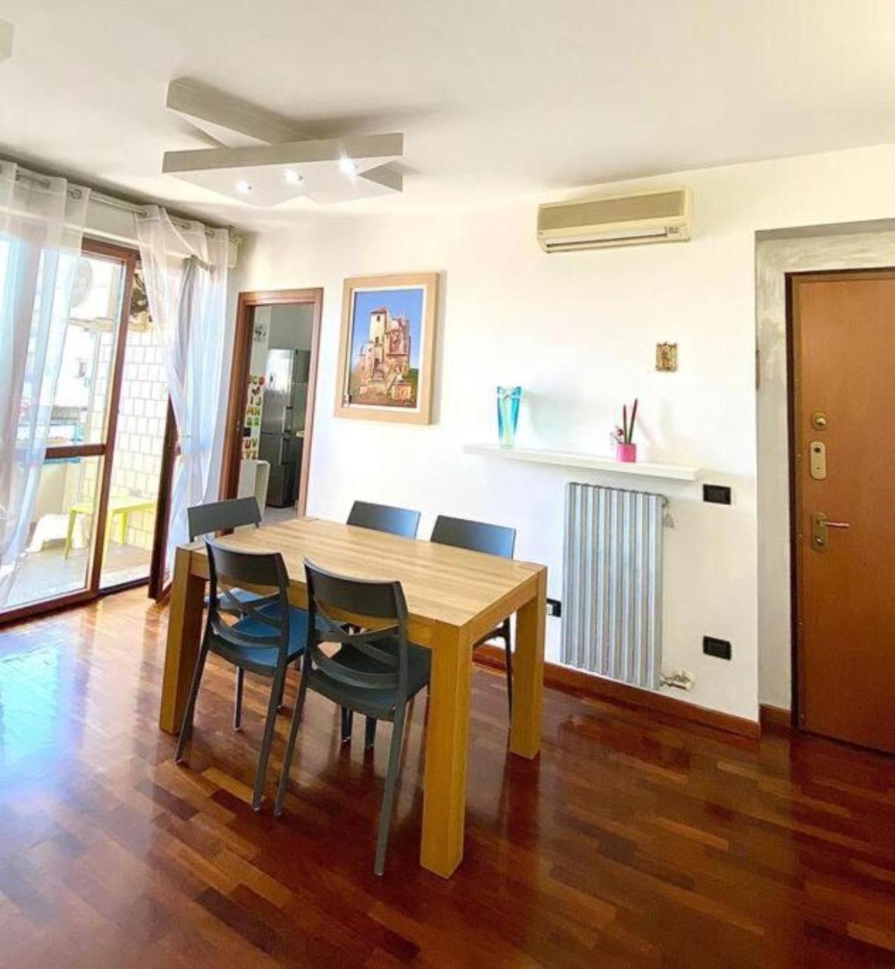 Apartment Bicocca House-metro M1 Duomo-m5 Life Milan